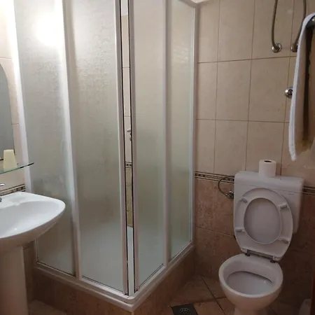A2+1 Groundfloor Apartment Brela